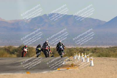 media/Dec-17-2023-CVMA (Sun) [[bf0c04832d]]/Race 1 Supersport Open/